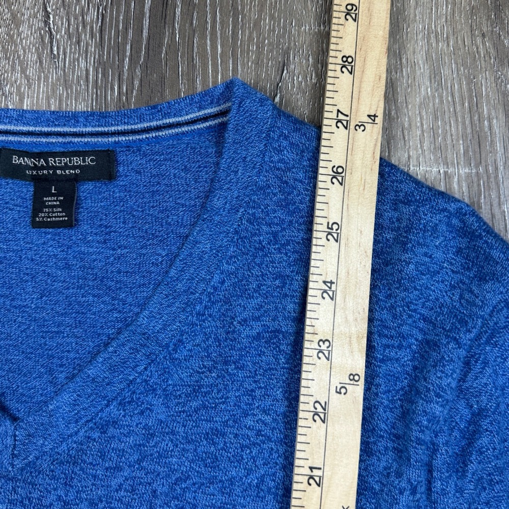 Banana Republic Luxury Blend Silk Cotton Cashmere V-Neck Sweater Blue Mens Large - Picture 5 of 8